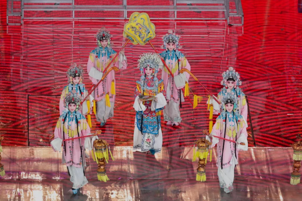 澳门码黄大仙，神秘色彩与文化传承的交汇澳门黄大仙精选论坛资料大全