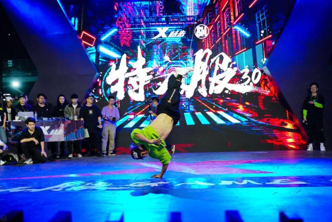 澳门资讯新探索，奥利奥秘与正版资料共舞的奇妙之旅新澳门资料大全正版资料?奥利奥一个多少钱