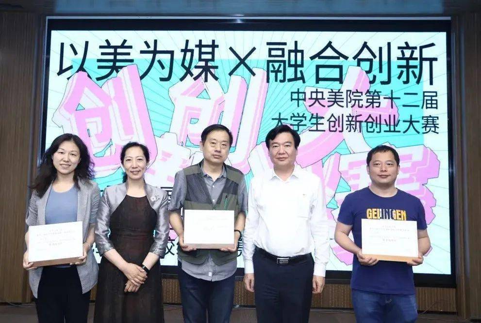 探索香港资料正版大全2034，守护文化，拥抱创新香港资料正版大全2023彩霸王
