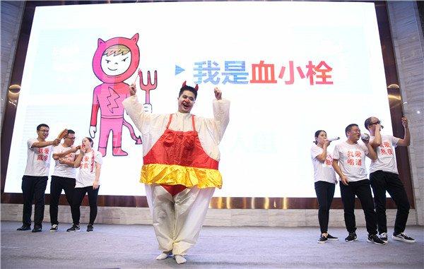 免费正版资源,二四天天的数字盛宴二四天天正版好彩免费资大